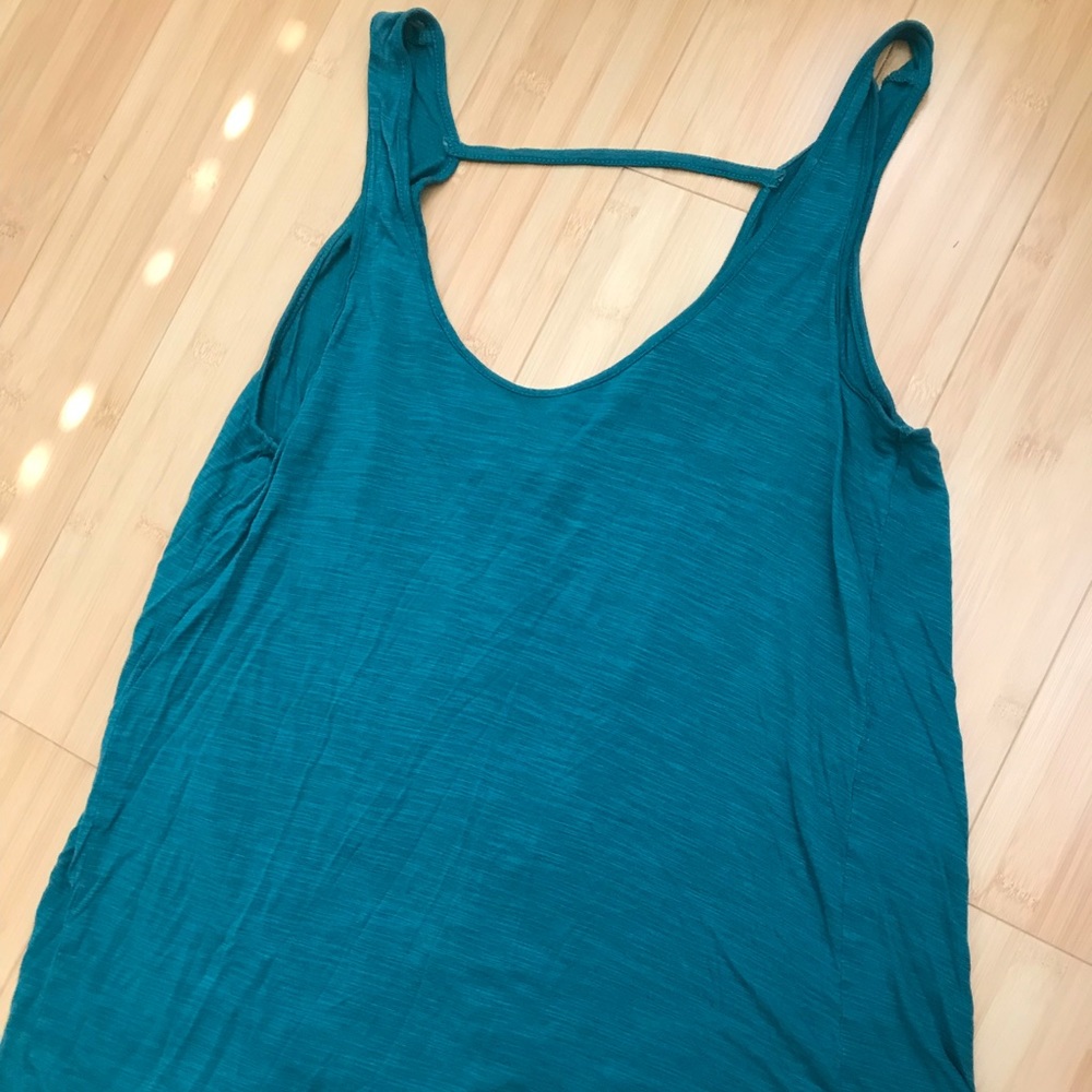 american eagle turquoise tank